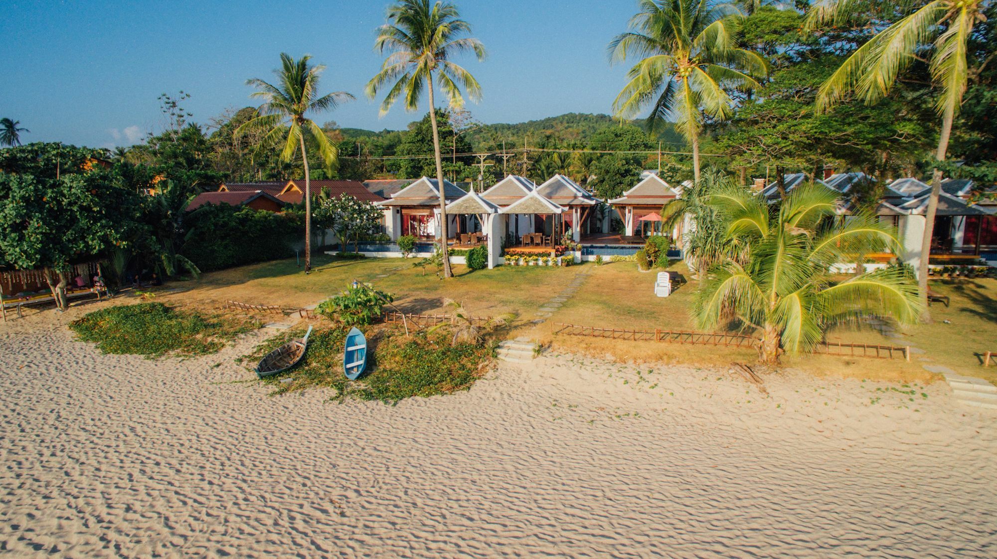 Thai Island Dream Estate Koh Lanta Exterior photo