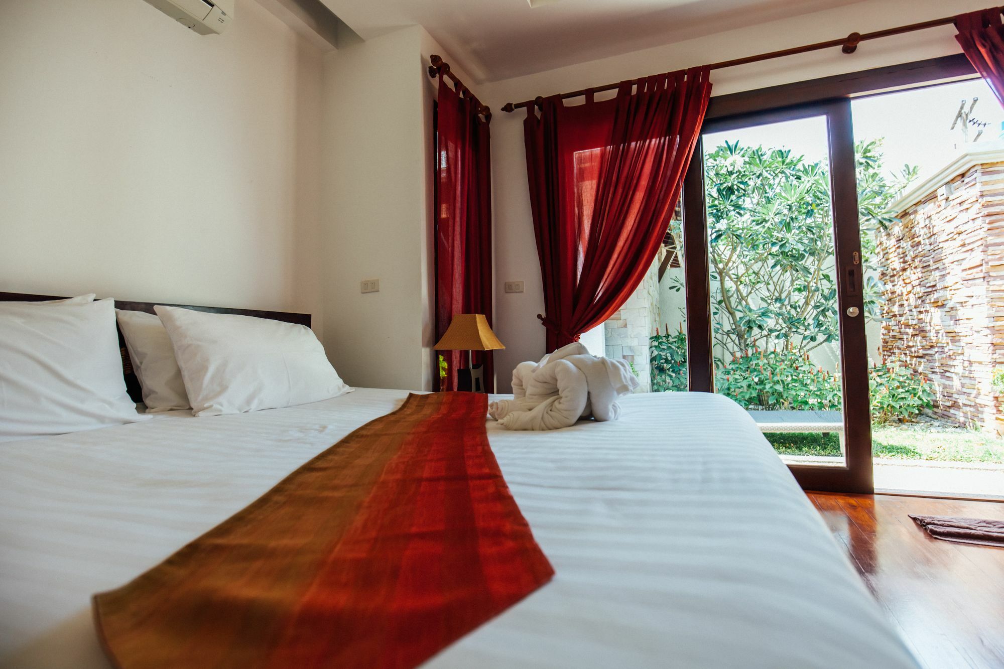 Thai Island Dream Estate Koh Lanta Exterior photo
